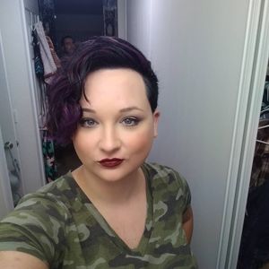 Meet your Posher, Brandi